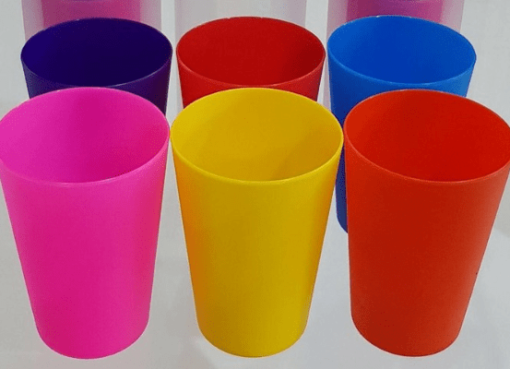 Gelas plastik