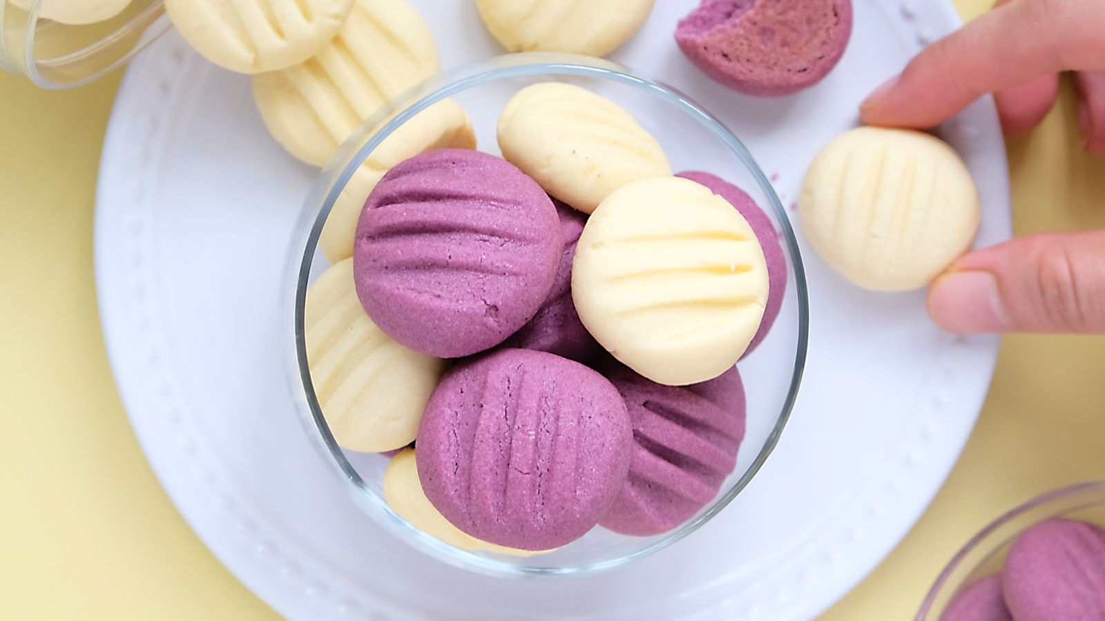 kue-jerman-warna-warni-yang-penuh-pesona 