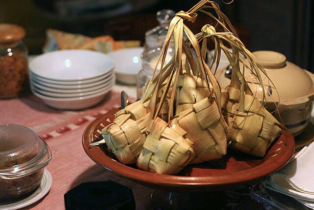 Ketupat Lebaran: Tradisi, Makna, dan Cara Membuatnya