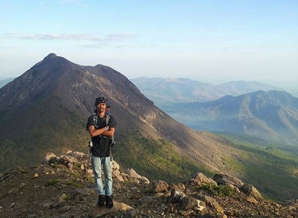 wisata gunung Lewotobi