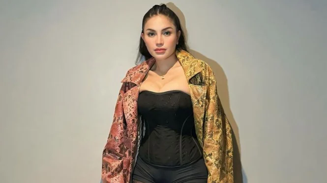 artis mutifungsi