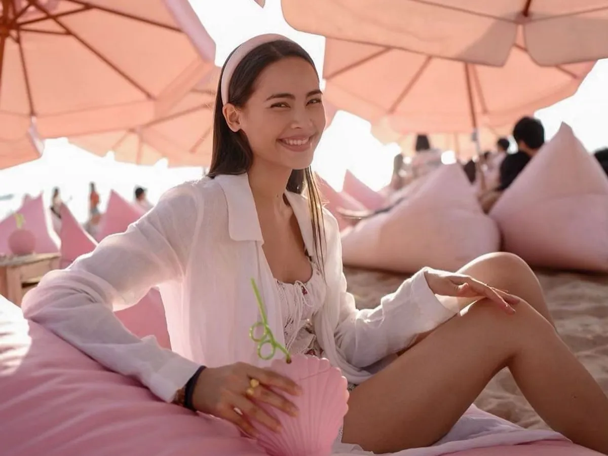 Yaya Urassaya Sperbund: Pesona Bintang Thailand yang Mendunia