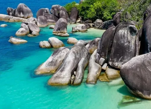 Pantai Tanjung Kelayang