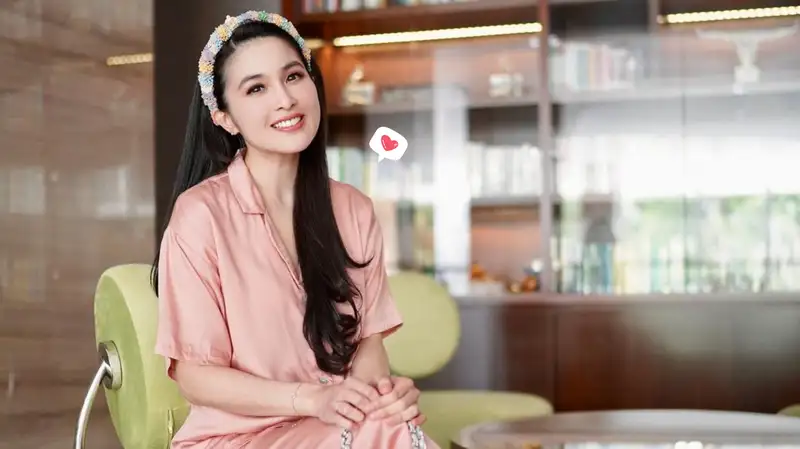 Sandra Dewi