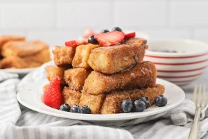 French Toast Sticks: Camilan Manis dan Praktis yang Memikat