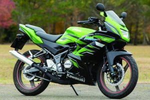 Legenda Dua Tak yang Tak Pernah Padam: Mengapa Kawasaki Ninja RR New Tetap Jadi Raja di Hati Penggemar Kecepatan