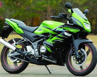 Legenda Dua Tak yang Tak Pernah Padam: Mengapa Kawasaki Ninja RR New Tetap Jadi Raja di Hati Penggemar Kecepatan
