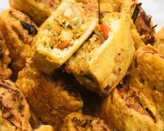 Tahu Isi Ayam Suwir: Camilan Gurih Berisi yang Bikin Ketagihan