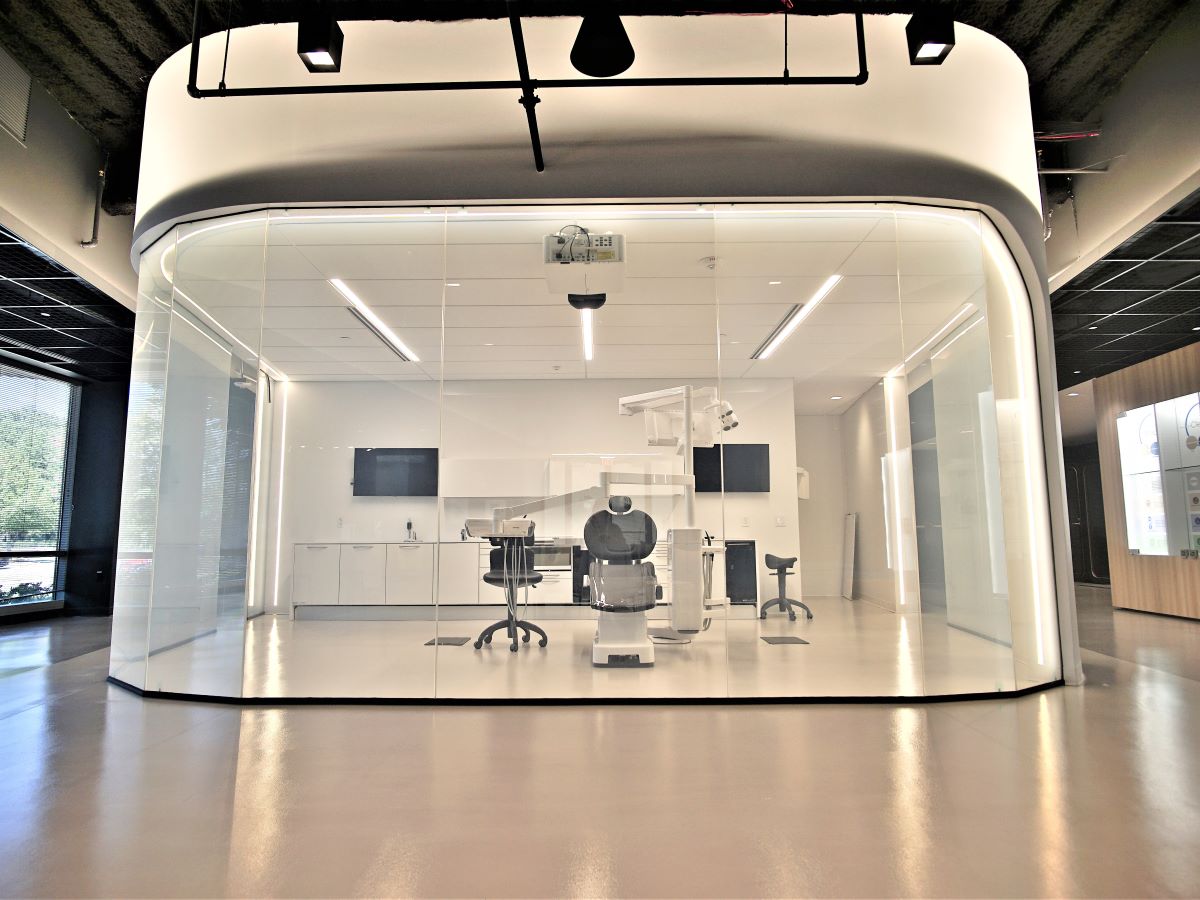 Smart Glass Office