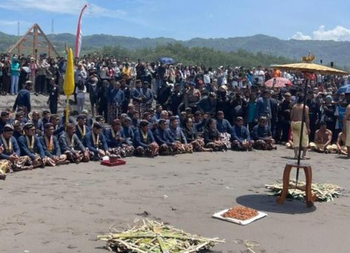 Upacara Labuhan Parangkusumo