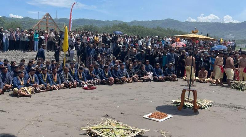 Upacara Labuhan Parangkusumo