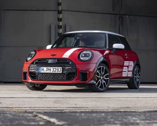 MINI 1965 Victory Edition: Simbol Kemenangan yang Hidup dalam Desain Klasik dan Jiwa Modern