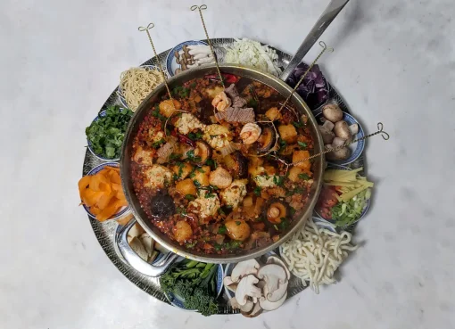 Menjelajahi Autentisitas Sichuan Hot Pot yang Fenomenal