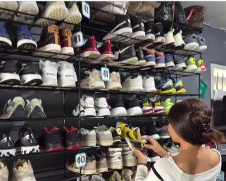 Bisnis thrifting sepatu, Bisnis Kreatif Andalan Generasi Milenial