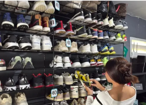 Bisnis thrifting sepatu, Bisnis Kreatif Andalan Generasi Milenial