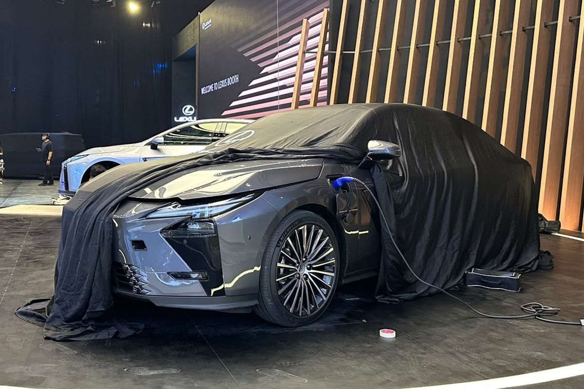 Lexus ES 350h