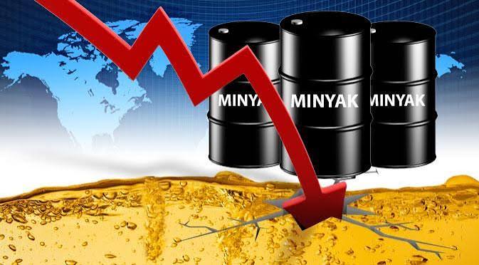 Harga Minyak Dunia Anjlok